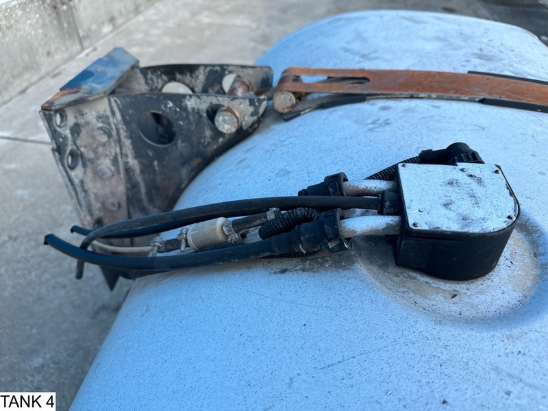 Universeel Brandstoftank - Depósito de combustible para Camión: foto 5 Universeel Brandstoftank - Depósito de combustible para Camión: foto 5