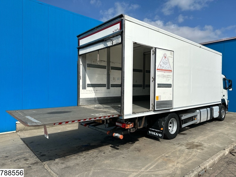 Volvo FM 330 EURO 6, Dhollandia - Camión caja cerrada: foto 2 Volvo FM 330 EURO 6, Dhollandia - Camión caja cerrada: foto 2