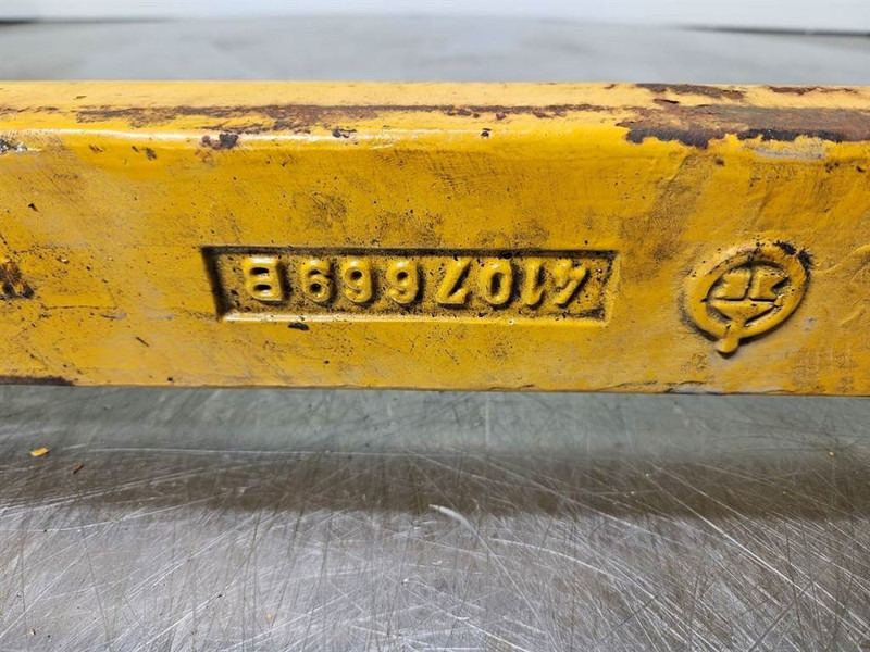 Ahlmann AZ150E-4182299O/4107669B-Shift lever/Umlenkhebel - Brazo para Maquinaria de construcción: foto 4 Ahlmann AZ150E-4182299O/4107669B-Shift lever/Umlenkhebel - Brazo para Maquinaria de construcción: foto 4