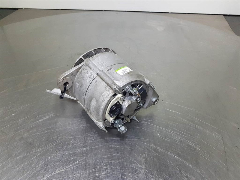 Case 921C-Cummins 0.120.468.136+-Alternator/Dynamo - Motor para Maquinaria de construcción: foto 4 Case 921C-Cummins 0.120.468.136+-Alternator/Dynamo - Motor para Maquinaria de construcción: foto 4