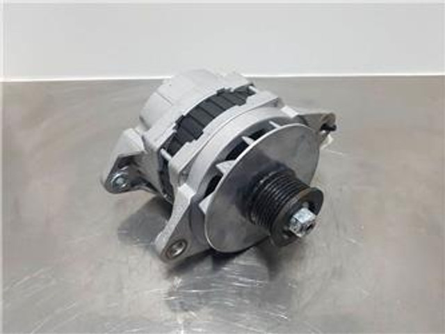 Cummins QSB5.9C-24V 70A-Alternator/Lichtmaschine/Dynamo - Motor para Maquinaria de construcción: foto 1 Cummins QSB5.9C-24V 70A-Alternator/Lichtmaschine/Dynamo - Motor para Maquinaria de construcción: foto 1