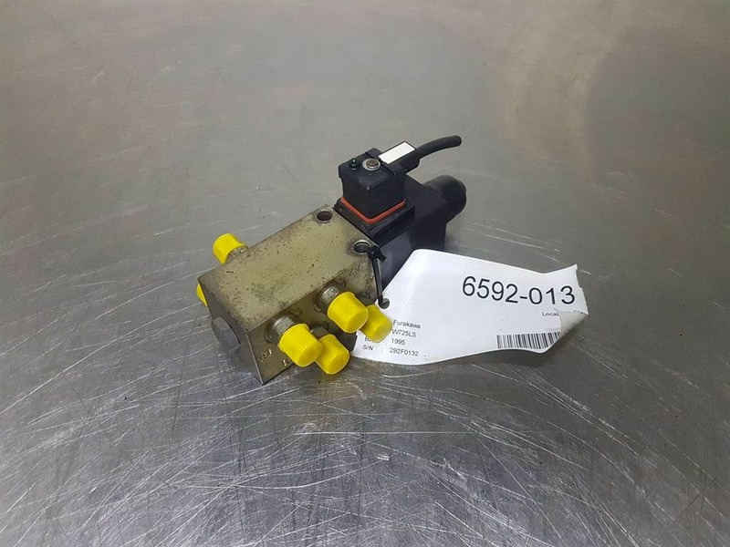 Furukawa W725LS-WEGG-72-6-1-0-Valve/Ventile/Ventiel - Hidráulica para Maquinaria de construcción: foto 1 Furukawa W725LS-WEGG-72-6-1-0-Valve/Ventile/Ventiel - Hidráulica para Maquinaria de construcción: foto 1