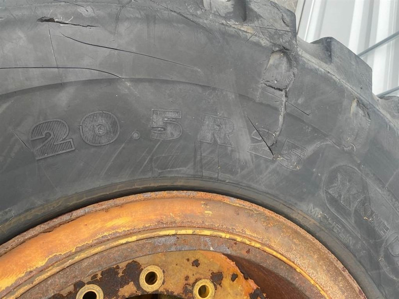 Hyundai HL740-9-Michelin 20.5R25-Tire/Reifen/Band - Neumáticos y llantas para Maquinaria de construcción: foto 5 Hyundai HL740-9-Michelin 20.5R25-Tire/Reifen/Band - Neumáticos y llantas para Maquinaria de construcción: foto 5