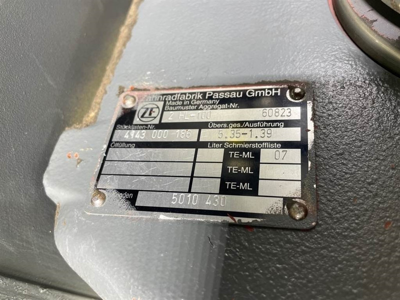 Liebherr A924B-5010430-Transmission with pump - Caja de cambios para Maquinaria de construcción: foto 5 Liebherr A924B-5010430-Transmission with pump - Caja de cambios para Maquinaria de construcción: foto 5