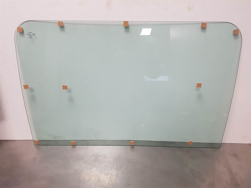 Liebherr A924C-10035530-Frontscheibe unten/Voorruit onder - Cabina e interior para Maquinaria de construcción: foto 2 Liebherr A924C-10035530-Frontscheibe unten/Voorruit onder - Cabina e interior para Maquinaria de construcción: foto 2