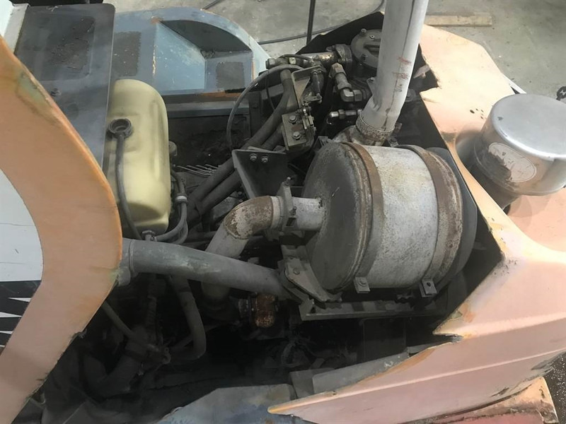 Liebherr L 544 (For parts) - Cargadora de ruedas: foto 3 Liebherr L 544 (For parts) - Cargadora de ruedas: foto 3