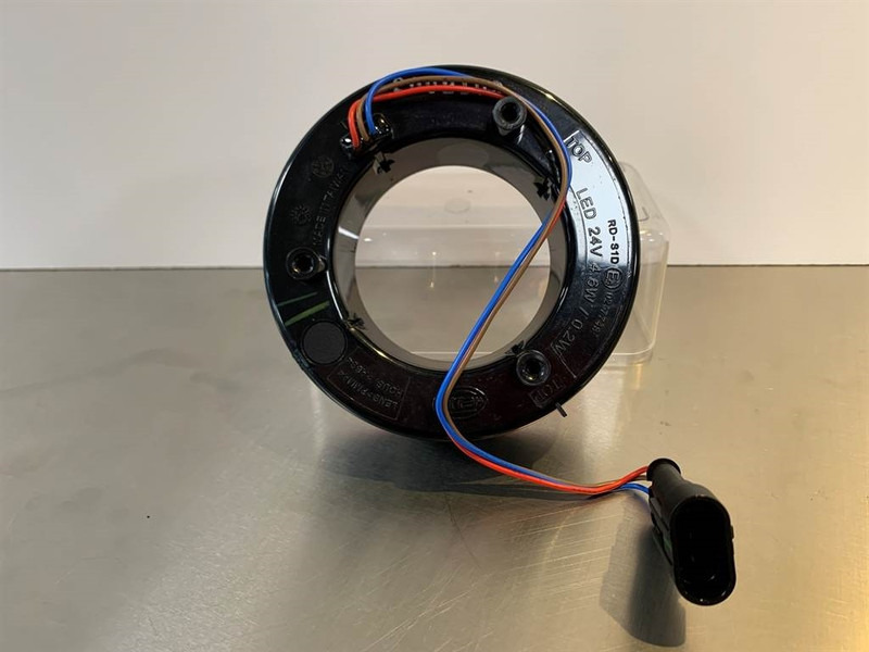 Liebherr LH - 10665279 - Light/Leuchte/Verlichting - Luz/ Iluminación para Maquinaria de construcción: foto 2 Liebherr LH - 10665279 - Light/Leuchte/Verlichting - Luz/ Iluminación para Maquinaria de construcción: foto 2