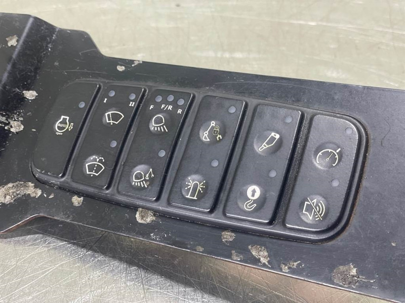 Mecalac 12MTX-6160071-Control cluster/Auftragstastatur - Cabina e interior para Maquinaria de construcción: foto 5 Mecalac 12MTX-6160071-Control cluster/Auftragstastatur - Cabina e interior para Maquinaria de construcción: foto 5