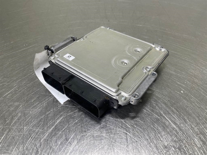Mecalac 12MTX-6160099-ECU/Control box/Steuermodul - Sistema eléctrico para Maquinaria de construcción: foto 2 Mecalac 12MTX-6160099-ECU/Control box/Steuermodul - Sistema eléctrico para Maquinaria de construcción: foto 2