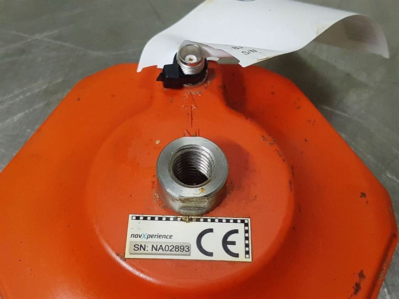 NavXperience 3G+C-GPS Antenna/Antenne - Sistema eléctrico para Maquinaria de construcción: foto 3 NavXperience 3G+C-GPS Antenna/Antenne - Sistema eléctrico para Maquinaria de construcción: foto 3