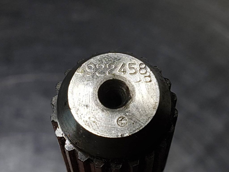 O & K L5-4922458-Joint shaft/Steckwelle/Steekas - Eje y piezas para Maquinaria de construcción: foto 4 O & K L5-4922458-Joint shaft/Steckwelle/Steekas - Eje y piezas para Maquinaria de construcción: foto 4