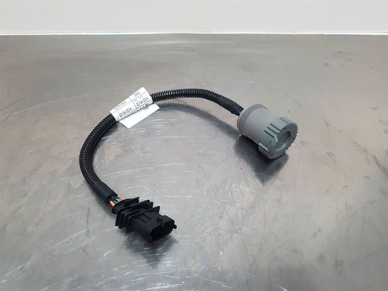 Perkins 854E-E34TA-5801515244-Wire/Cable - Sistema eléctrico para Maquinaria de construcción: foto 2 Perkins 854E-E34TA-5801515244-Wire/Cable - Sistema eléctrico para Maquinaria de construcción: foto 2