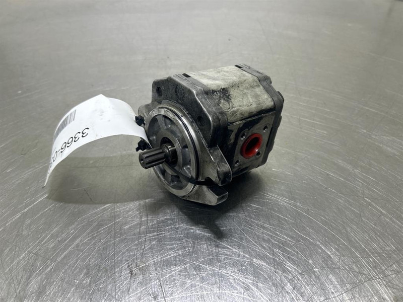 Sauer Danfoss SNP2NN/8,0RNAGSA-Gearpump/Zahnradpumpe - Hidráulica para Maquinaria de construcción: foto 1 Sauer Danfoss SNP2NN/8,0RNAGSA-Gearpump/Zahnradpumpe - Hidráulica para Maquinaria de construcción: foto 1