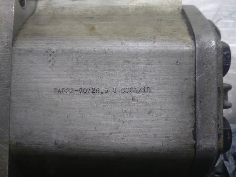 Sauer Sundstrand TAP22-90/26,5SC001/1D - Gearpump - Hidráulica: foto 3 Sauer Sundstrand TAP22-90/26,5SC001/1D - Gearpump - Hidráulica: foto 3