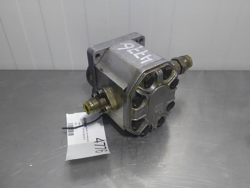 Sauer Sundstrand TAP22-90/26,5SC001/1D - Gearpump - Hidráulica: foto 2 Sauer Sundstrand TAP22-90/26,5SC001/1D - Gearpump - Hidráulica: foto 2