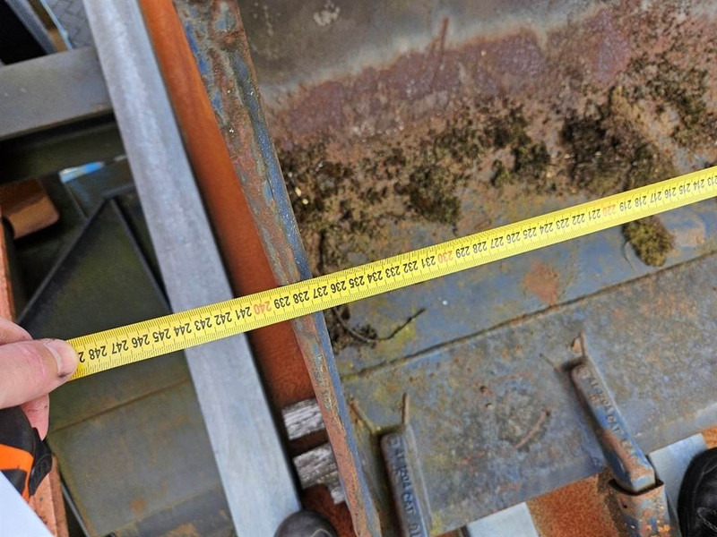 Schaeff SKL863-SKL861-Bucket/Schaufel/Dichte bak - Cazo: foto 5 Schaeff SKL863-SKL861-Bucket/Schaufel/Dichte bak - Cazo: foto 5