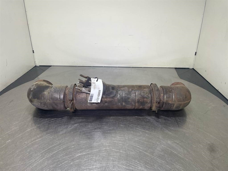 Sennebogen 835E - Exhaust pipe/Auspuff/Uitlaat - Motor para Maquinaria de construcción: foto 3 Sennebogen 835E - Exhaust pipe/Auspuff/Uitlaat - Motor para Maquinaria de construcción: foto 3