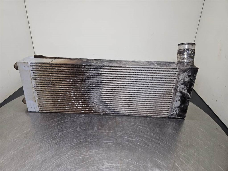 Sennebogen 835E - Intercooler/Ladeluftkühler/Luchtkoeler - Motor para Maquinaria de construcción: foto 3 Sennebogen 835E - Intercooler/Ladeluftkühler/Luchtkoeler - Motor para Maquinaria de construcción: foto 3