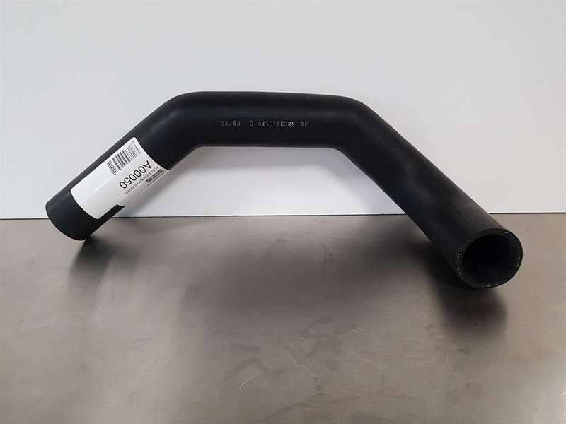 Terex TL120 - Hose / Schlauch / Slang - Motor y piezas para Maquinaria de construcción: foto 3 Terex TL120 - Hose / Schlauch / Slang - Motor y piezas para Maquinaria de construcción: foto 3