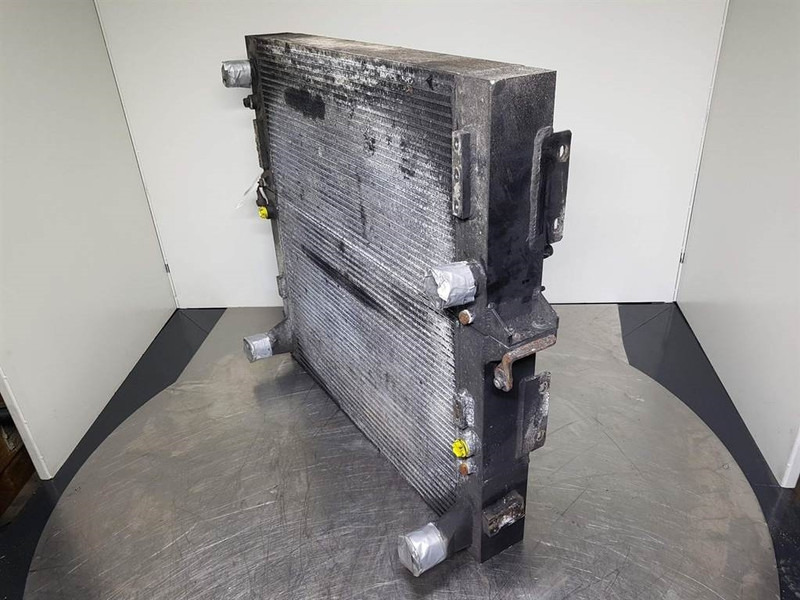 Terex TL260 - Cooler/Kühler/Koeler - Motor y piezas para Maquinaria de construcción: foto 2 Terex TL260 - Cooler/Kühler/Koeler - Motor y piezas para Maquinaria de construcción: foto 2