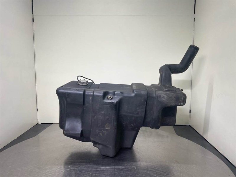 Volvo L30B-Z/X-VOE11306084-Fuel tank/Kraftstofftank - Bastidor/ Chasis para Maquinaria de construcción: foto 1 Volvo L30B-Z/X-VOE11306084-Fuel tank/Kraftstofftank - Bastidor/ Chasis para Maquinaria de construcción: foto 1