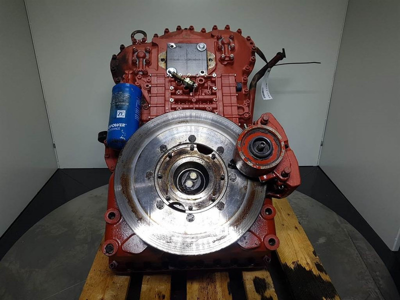 ZF 4WG-190 - Ljungby Maskin L12 - Transmission - Caja de cambios y piezas para Maquinaria de construcción: foto 2 ZF 4WG-190 - Ljungby Maskin L12 - Transmission - Caja de cambios y piezas para Maquinaria de construcción: foto 2