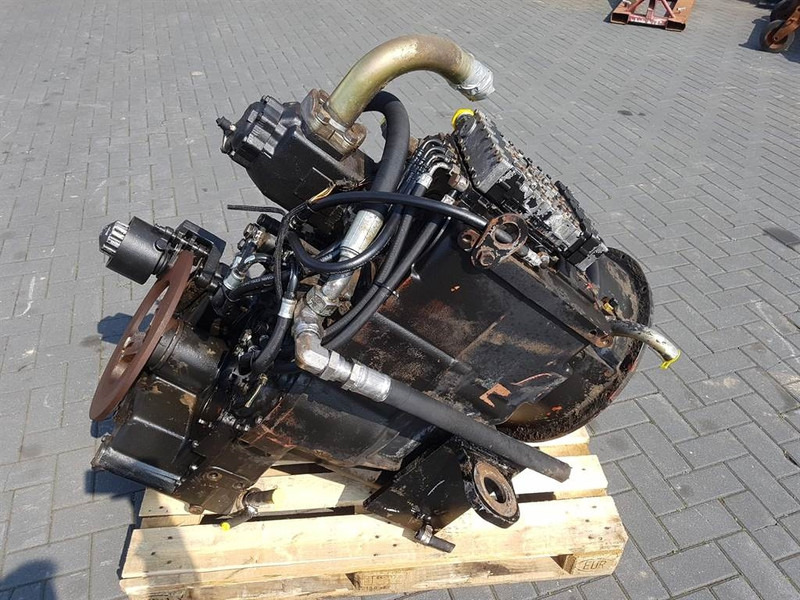 ZF - Transmission/Getriebe/Transmissiebak - Caja de cambios y piezas para Maquinaria de construcción: foto 1 ZF - Transmission/Getriebe/Transmissiebak - Caja de cambios y piezas para Maquinaria de construcción: foto 1