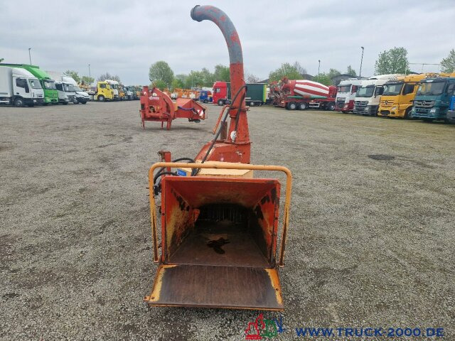 Dücker Dücker HF 760 Holz Häcksler Schredder Zapfwelle - Trituradora de madera: foto 5 Dücker Dücker HF 760 Holz Häcksler Schredder Zapfwelle - Trituradora de madera: foto 5