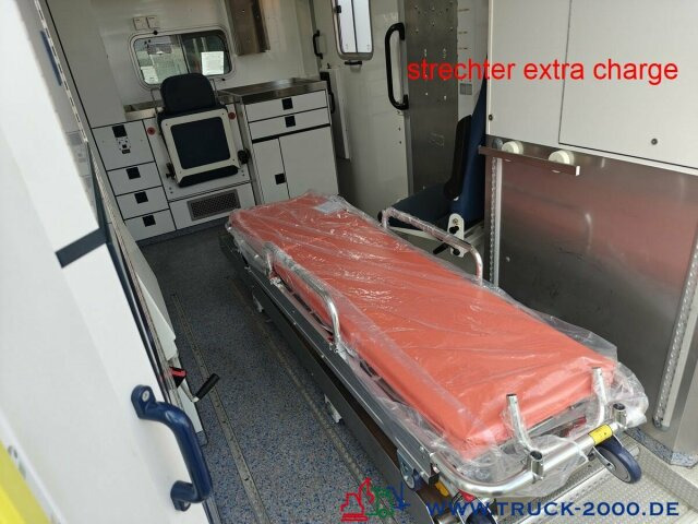 Ambulancia Mercedes-Benz Sprinter 516 CDI Intensiv- Rettung- Krankenwagen: foto 13