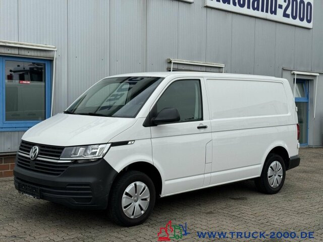 Volkswagen T6.1 3Sitzer + Klima + Sitzhzg. + DAB NUR 29TKM - Furgoneta pequeña: foto 5 Volkswagen T6.1 3Sitzer + Klima + Sitzhzg. + DAB NUR 29TKM - Furgoneta pequeña: foto 5