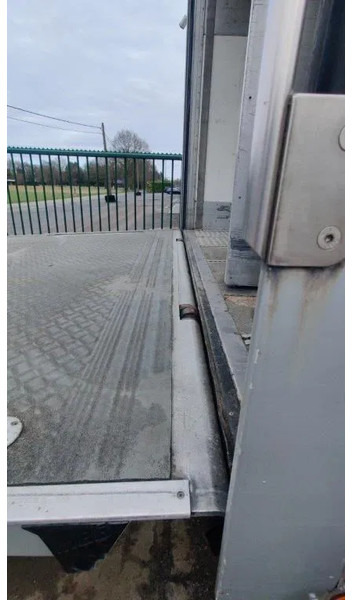 Dhollandia Tailgate / Loadboard / Laadklep / Achtersluitklep 2000 kg MBB / Palfinger / B.A.R. Cargolift - Trampilla elevadora: foto 3 Dhollandia Tailgate / Loadboard / Laadklep / Achtersluitklep 2000 kg MBB / Palfinger / B.A.R. Cargolift - Trampilla elevadora: foto 3