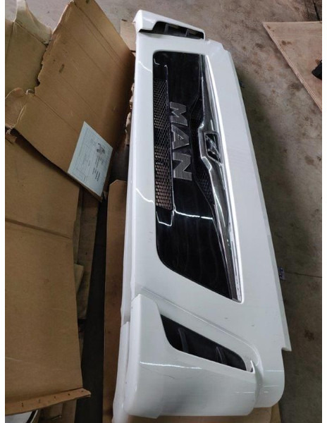 MAN Frontklep grille TGL Euro6 - Capota: foto 2 MAN Frontklep grille TGL Euro6 - Capota: foto 2