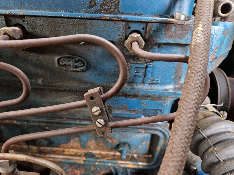 Motor Ford F2 6015: foto 6 Motor Ford F2 6015: foto 6