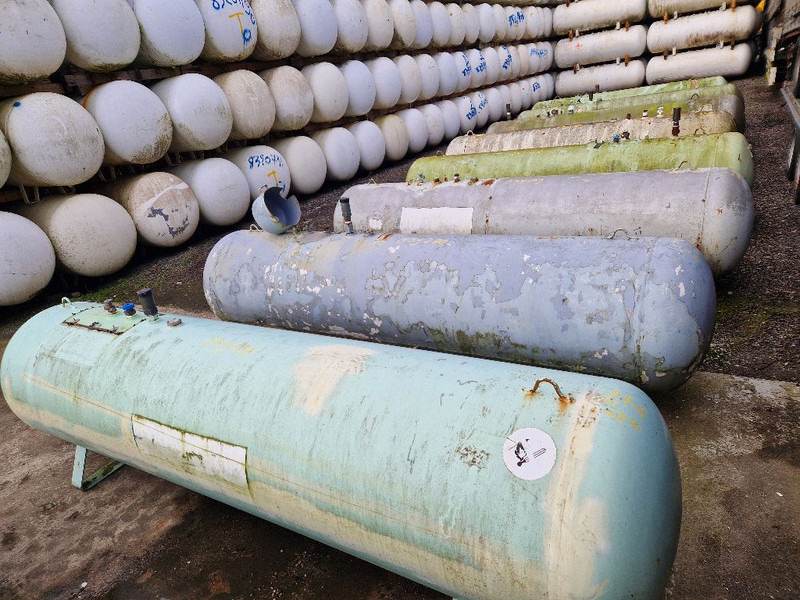 LPG / GAS GASTANK 1600 LITER - Depósito de combustible: foto 3 LPG / GAS GASTANK 1600 LITER - Depósito de combustible: foto 3