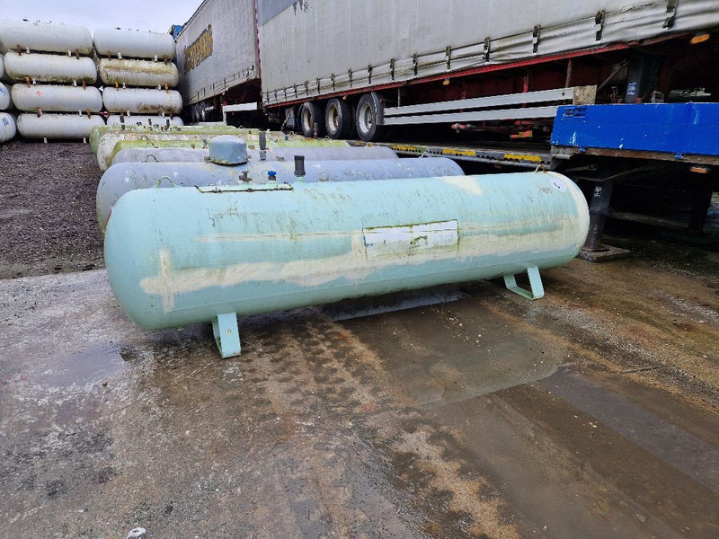 LPG / GAS GASTANK 1600 LITER - Depósito de combustible: foto 1 LPG / GAS GASTANK 1600 LITER - Depósito de combustible: foto 1