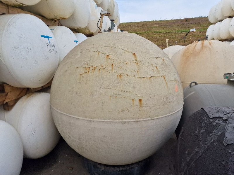 LPG / GAS GASTANK 3500 LITER - Depósito de combustible: foto 1 LPG / GAS GASTANK 3500 LITER - Depósito de combustible: foto 1