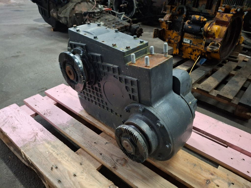 Volvo VT2501TB ATC - Caja de cambios: foto 2 Volvo VT2501TB ATC - Caja de cambios: foto 2