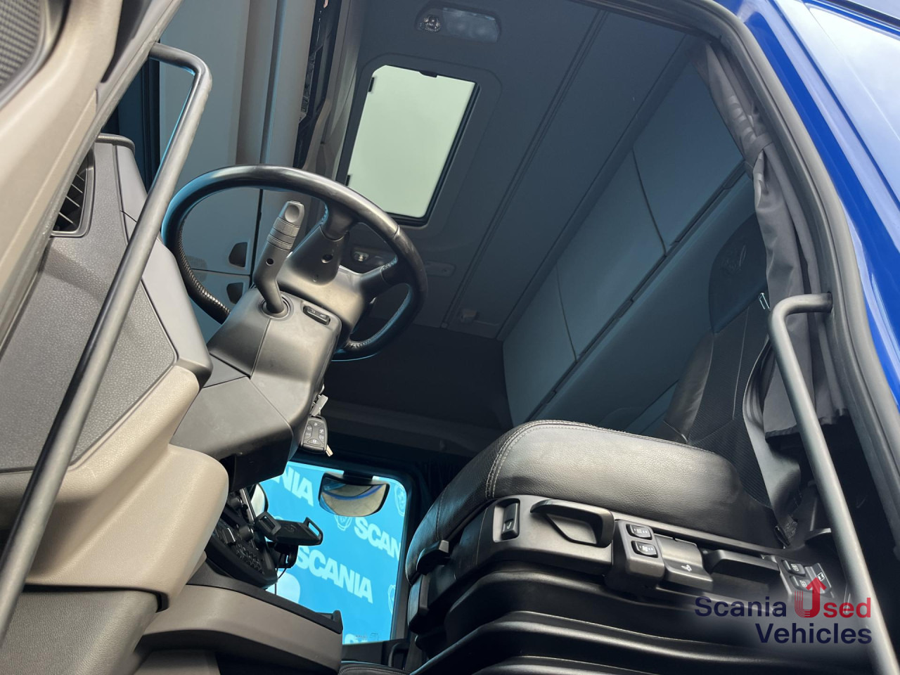 SCANIA S 500 A4x2NB RETARDER 8T FULL AIR DIFF-L P-AIRCO S - Cabeza tractora: foto 2 SCANIA S 500 A4x2NB RETARDER 8T FULL AIR DIFF-L P-AIRCO S - Cabeza tractora: foto 2