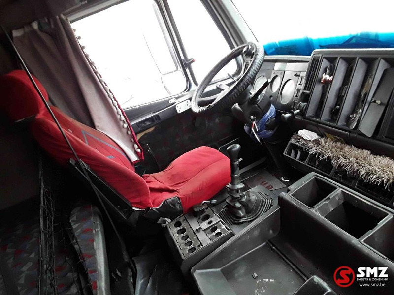 Foto del interior 1: Cabeza tractora Mercedes-Benz SK 1838 eurocab manual E2 om442 Foto del interior 1: Cabeza tractora Mercedes-Benz SK 1838 eurocab manual E2 om442