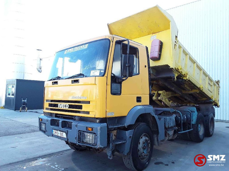 Iveco Eurotrakker 260 E 37 e2 manual pump - Camión volquete: foto 3 Iveco Eurotrakker 260 E 37 e2 manual pump - Camión volquete: foto 3