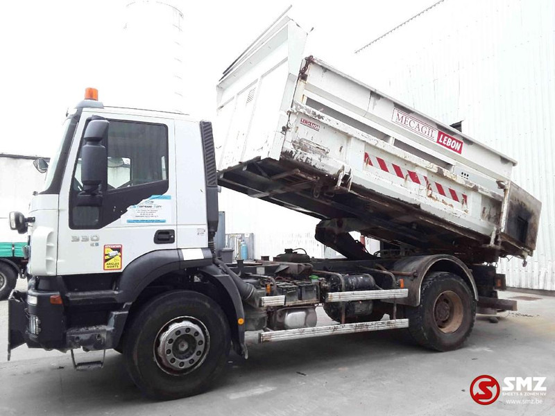 Iveco Trakker 330 184"km snow equipment - Camión volquete: foto 5 Iveco Trakker 330 184"km snow equipment - Camión volquete: foto 5