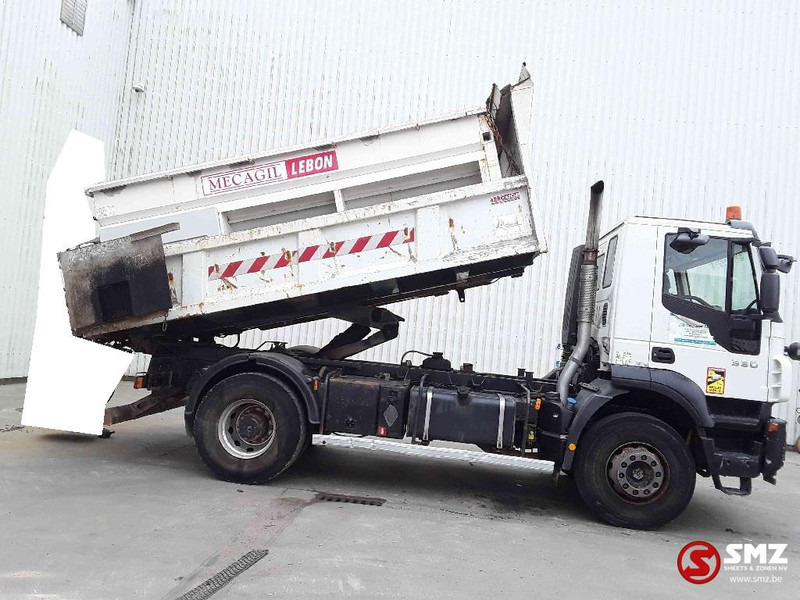 Iveco Trakker 330 184"km snow equipment - Camión volquete: foto 4 Iveco Trakker 330 184"km snow equipment - Camión volquete: foto 4