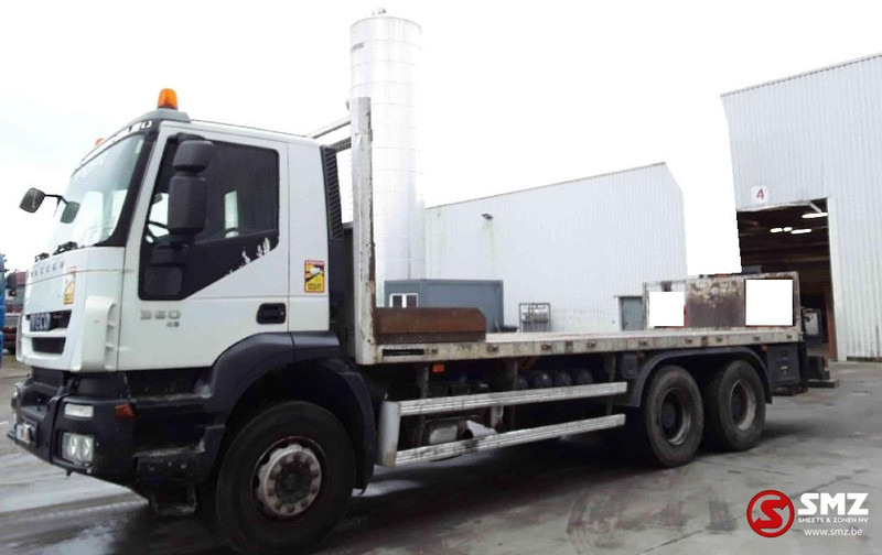 Iveco Trakker 360 6x4 manual chassis - Camión caja abierta, Camión grúa: foto 5 Iveco Trakker 360 6x4 manual chassis - Camión caja abierta, Camión grúa: foto 5