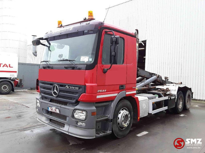 Mercedes-Benz Actros 2644 6x4 lames zps - Camión portacontenedore/ Intercambiable: foto 3 Mercedes-Benz Actros 2644 6x4 lames zps - Camión portacontenedore/ Intercambiable: foto 3