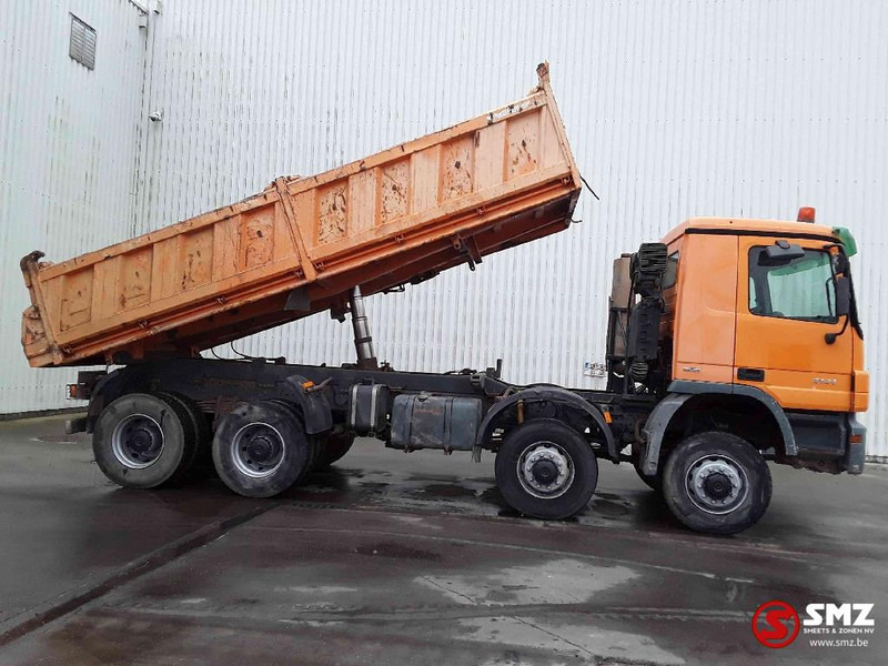 Mercedes-Benz Actros 4141 8x8 manual - Camión volquete: foto 4 Mercedes-Benz Actros 4141 8x8 manual - Camión volquete: foto 4