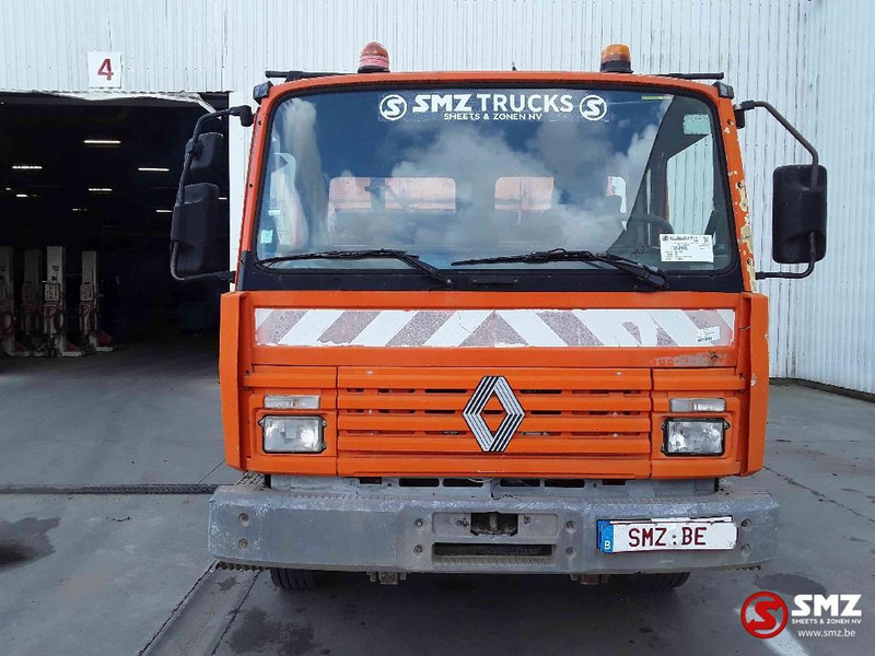 Renault M 180 - Camión volquete: foto 2 Renault M 180 - Camión volquete: foto 2