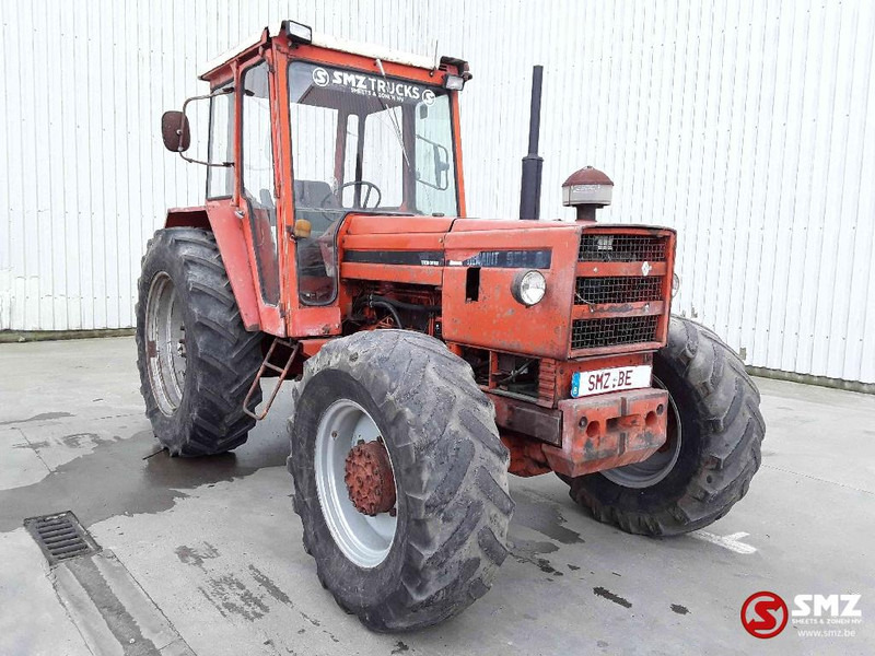 Renault Machine - Tractor: foto 1 Renault Machine - Tractor: foto 1