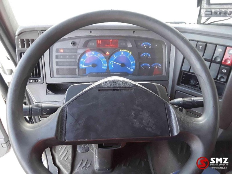 Camión caja cerrada Renault Midlum 220: foto 5
