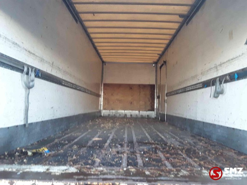 Camión caja cerrada Renault Midlum 220: foto 12
