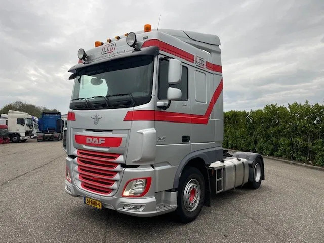 DAF XF 440 FT EURO6 Manual - Cabeza tractora: foto 2 DAF XF 440 FT EURO6 Manual - Cabeza tractora: foto 2